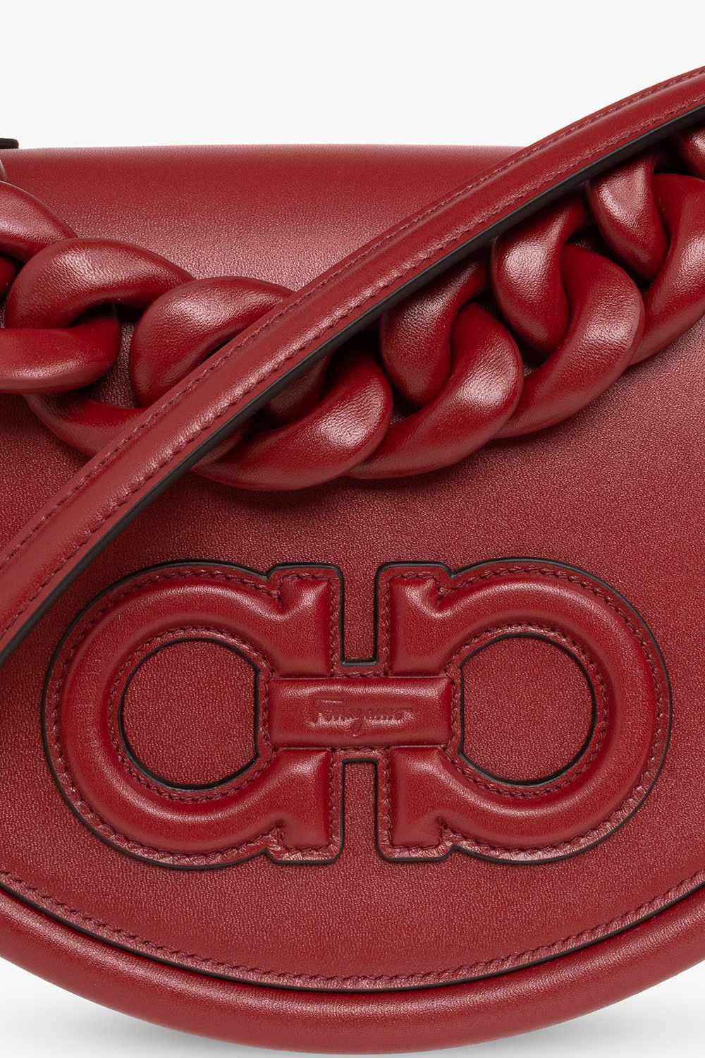 【送料&関税込】Ferragamo Scarf Sh M Handbag In Calfskin Col Ferragamo Scarf Sh M Handbag In Calfskin Color Burgundy